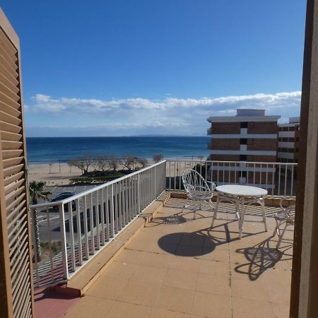 Atico Con Vista Mar. 50 M De La Playa - Casa Nova 13 Apartment Roses Ngoại thất bức ảnh