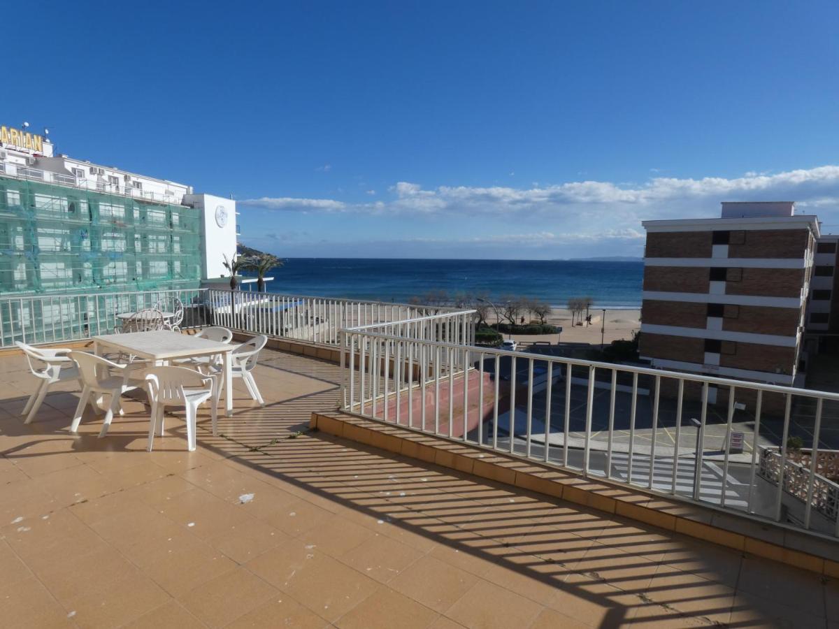 Atico Con Vista Mar. 50 M De La Playa - Casa Nova 13 Apartment Roses Ngoại thất bức ảnh